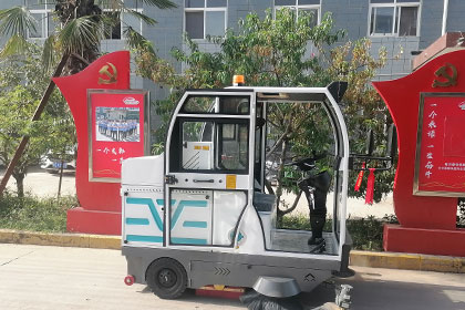 河南鑫达铁路器材有限公司采购莱特LT-S26扫地车 赋能厂区提质 共启清洁新篇